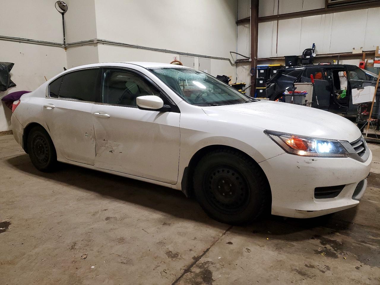 2014 HONDA ACCORD LX photo 4