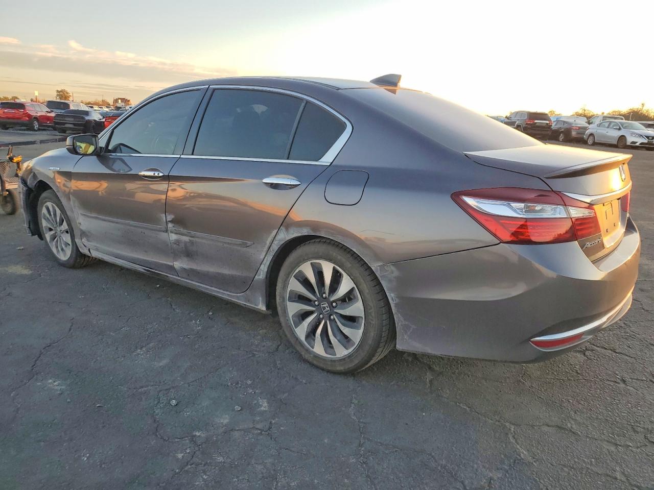 2017 HONDA ACCORD HYBRID EXL photo 2