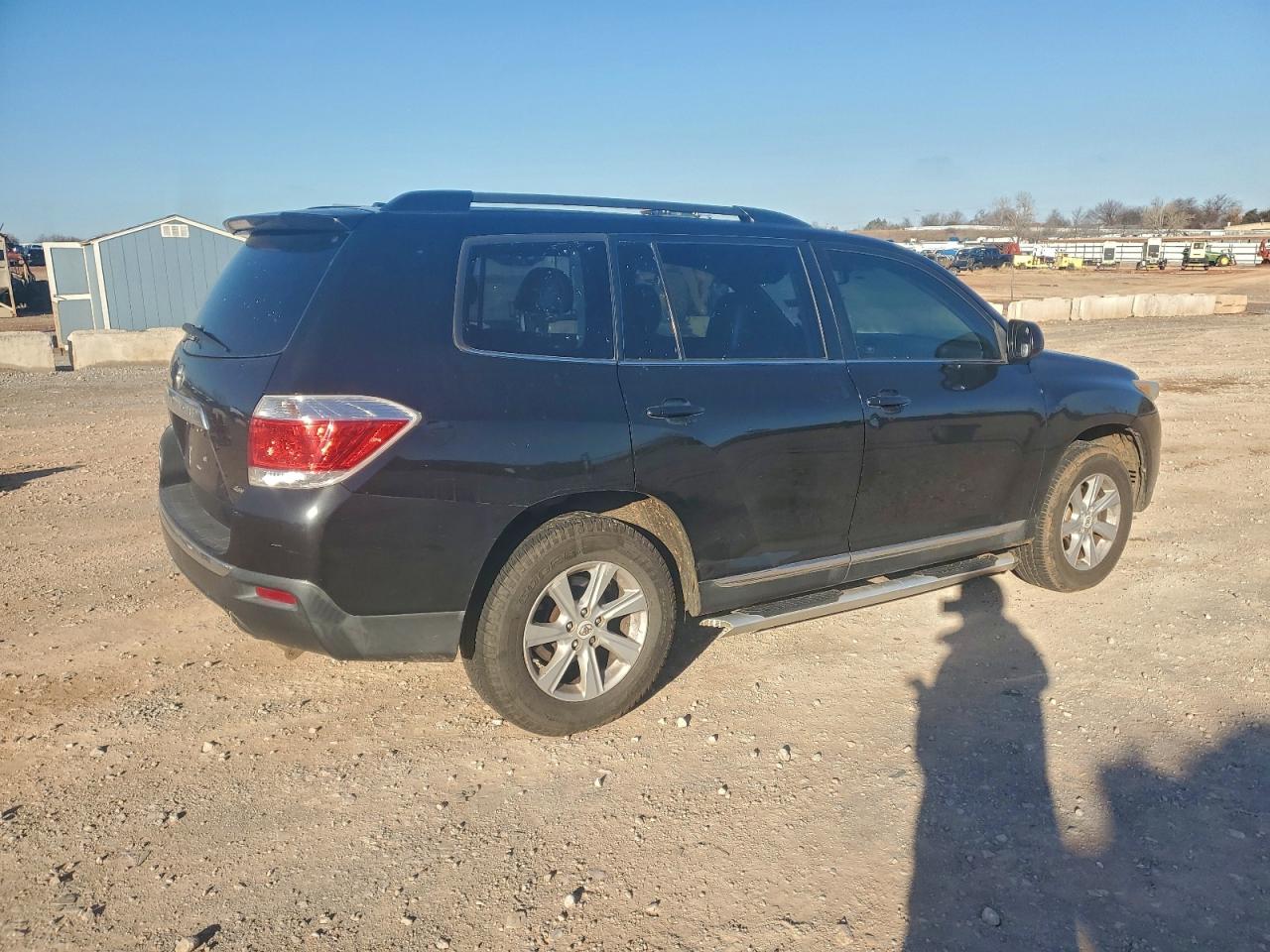 2012 TOYOTA HIGHLANDER BASE photo 3