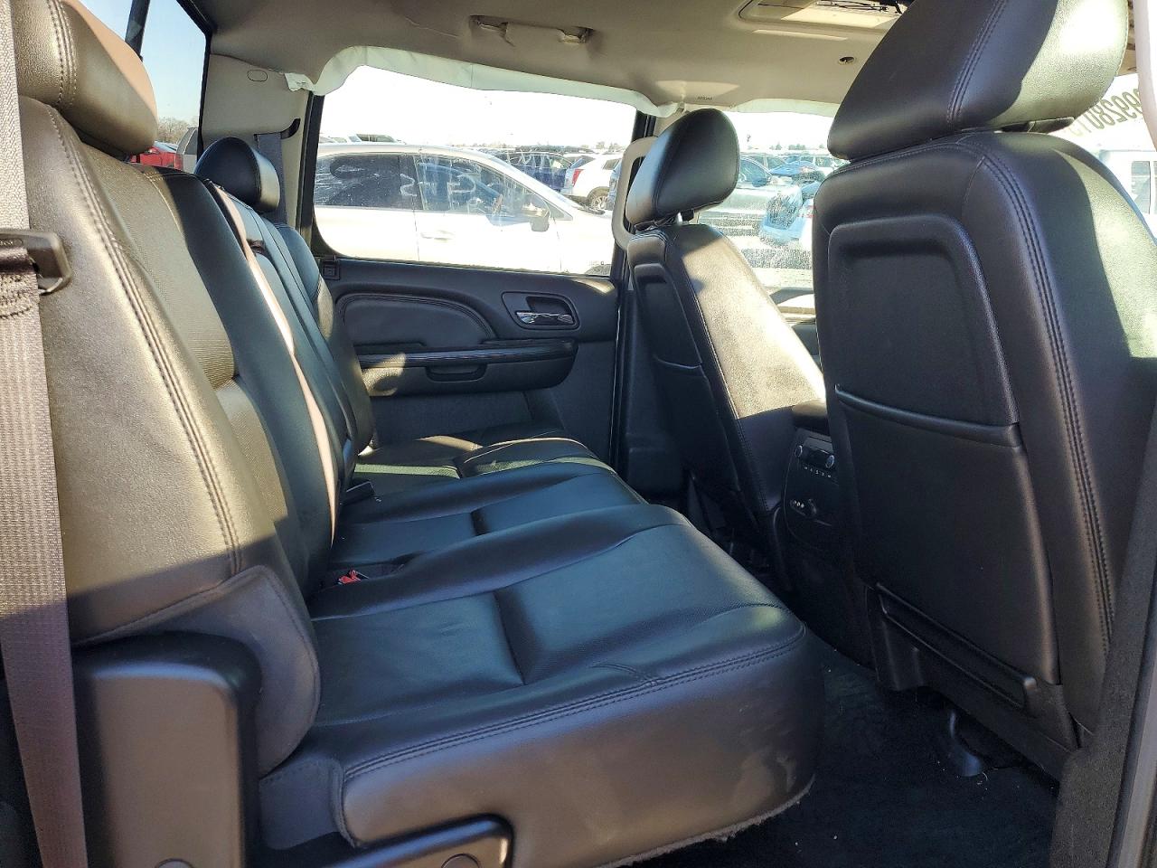 2014 GMC SIERRA K2500 DENALI photo 19