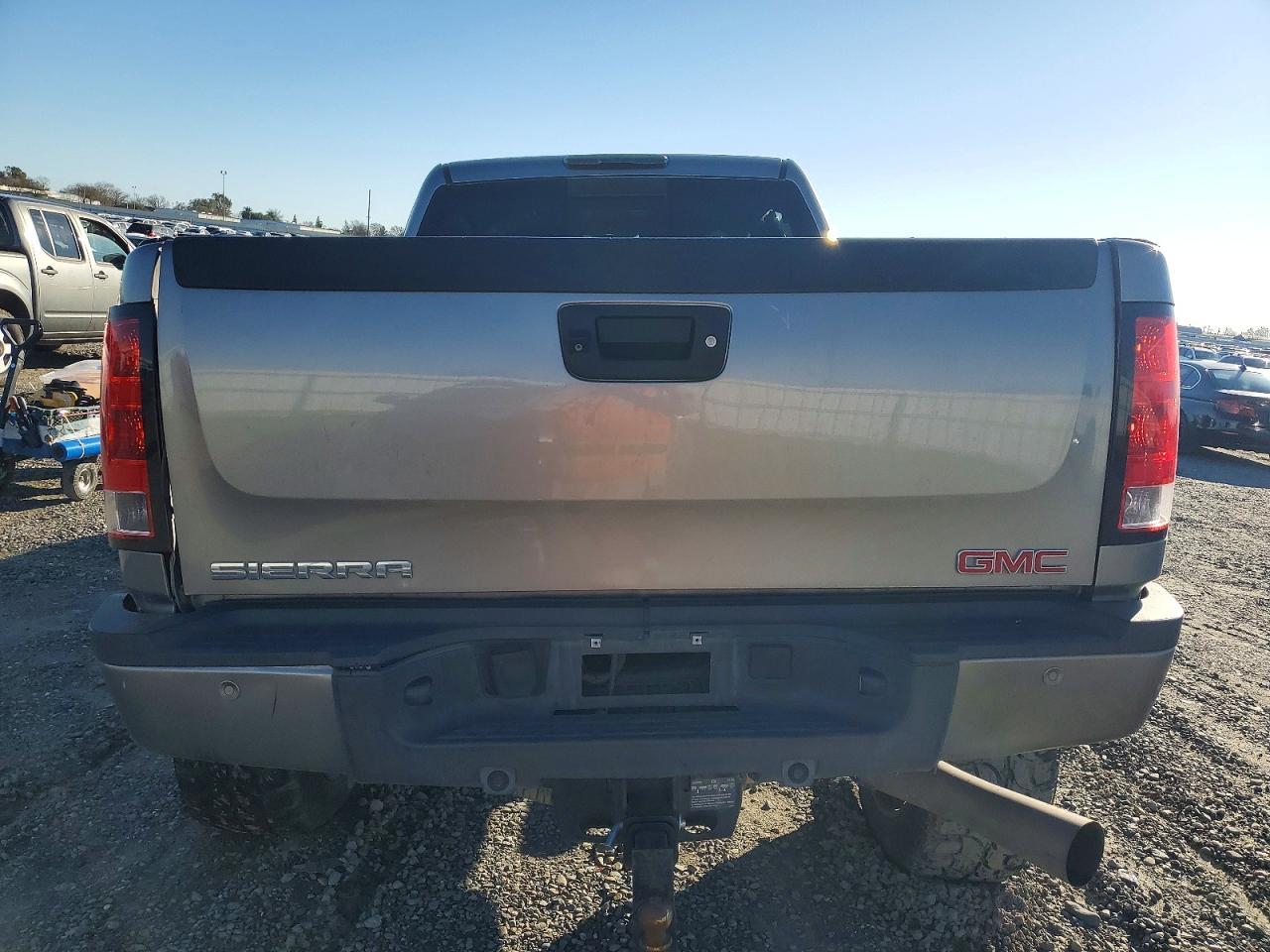 2014 GMC SIERRA K2500 DENALI photo 11