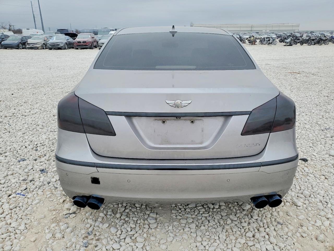 2013 HYUNDAI GENESIS 3.8L photo 6
