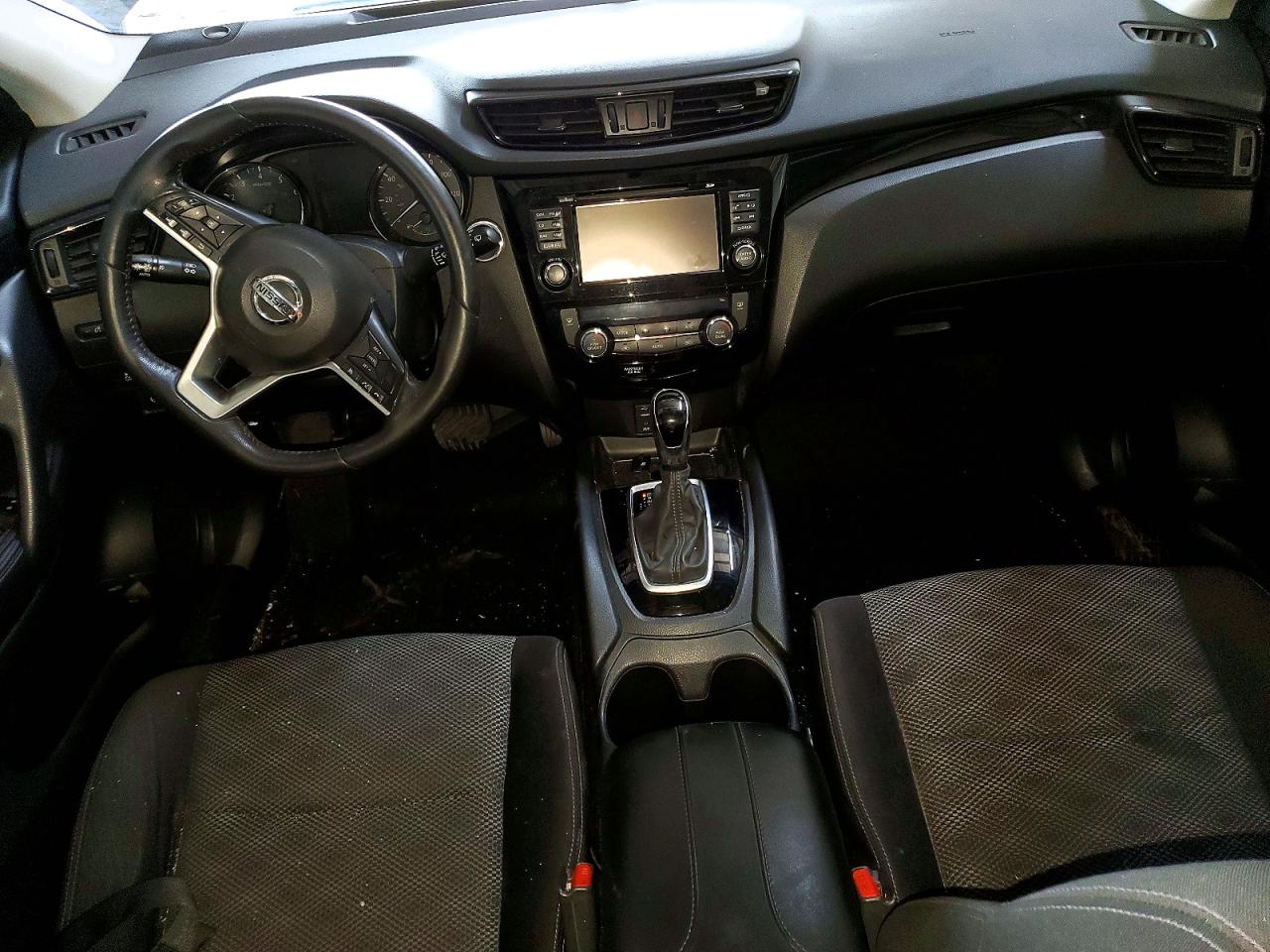 2018 NISSAN ROGUE SPORT S photo 8