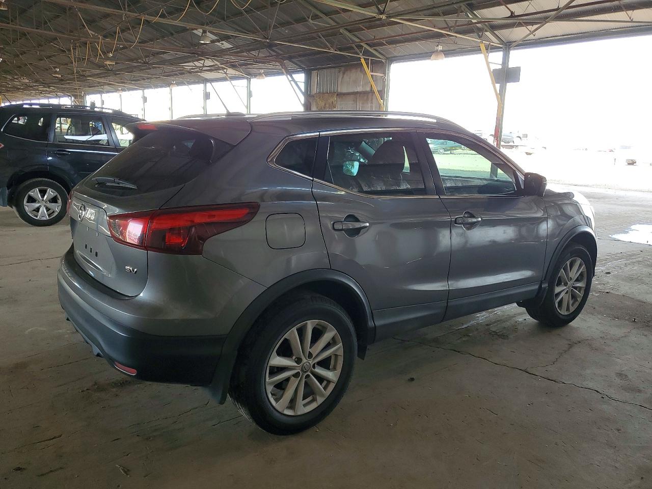 2018 NISSAN ROGUE SPORT S photo 3