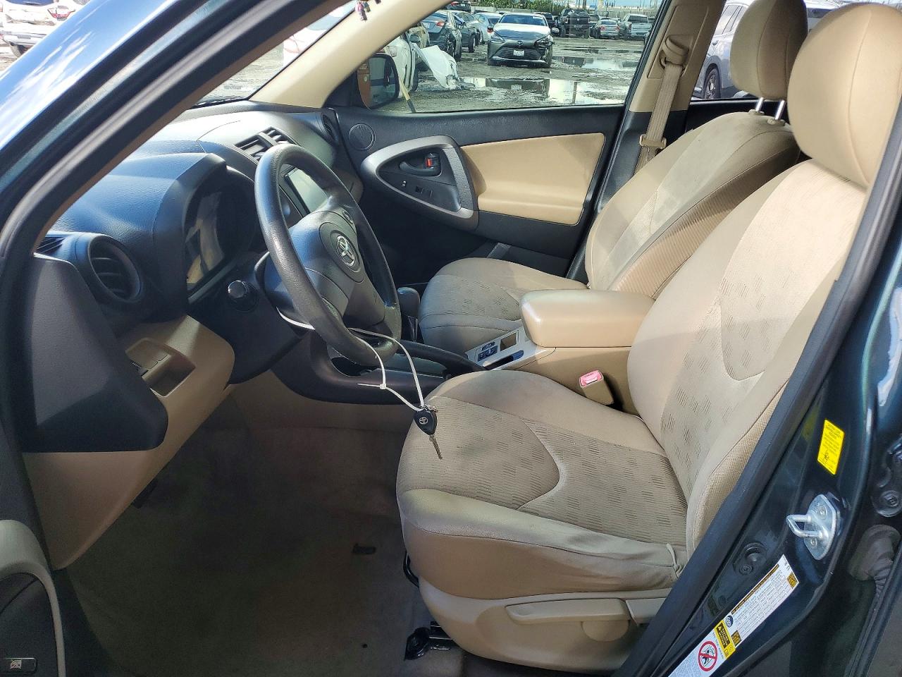 2009 TOYOTA RAV4 photo 7