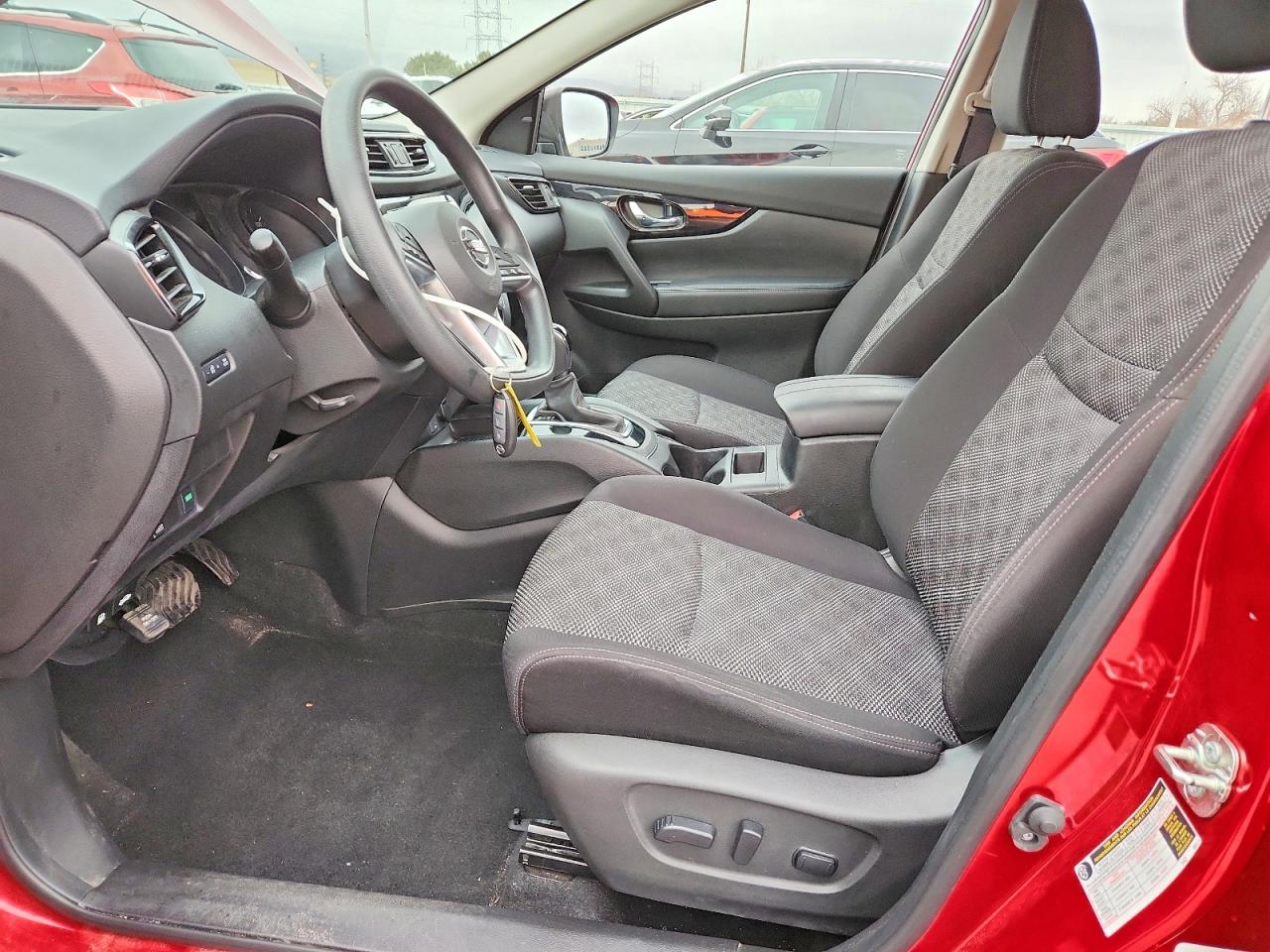 2018 NISSAN ROGUE SPORT SV photo 7