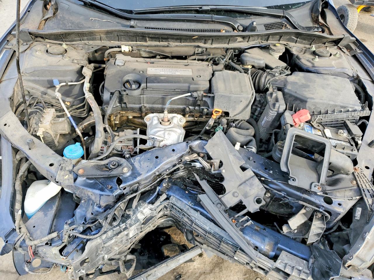2015 HONDA ACCORD LX photo 11