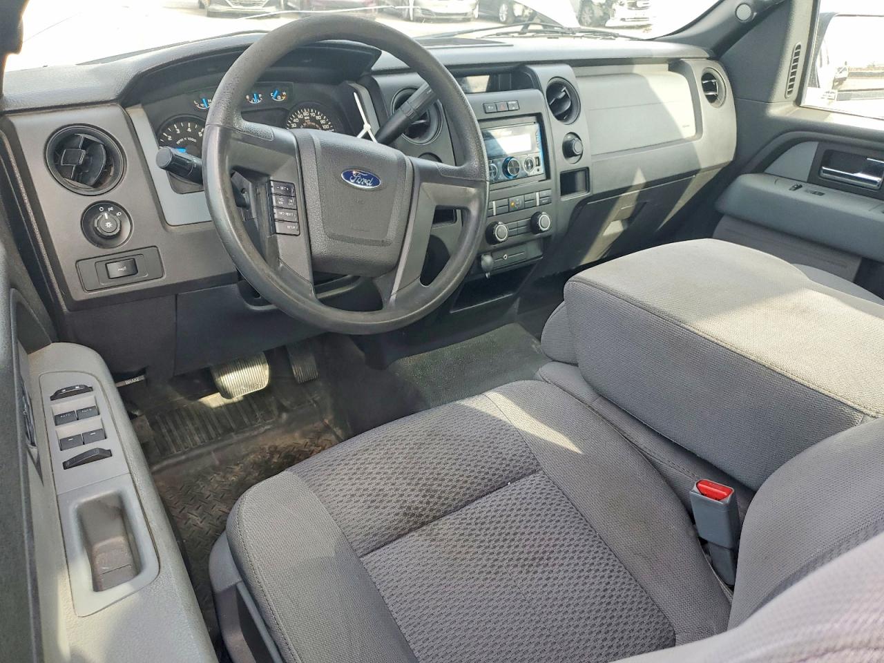 2013 FORD F150 SUPER CAB photo 8