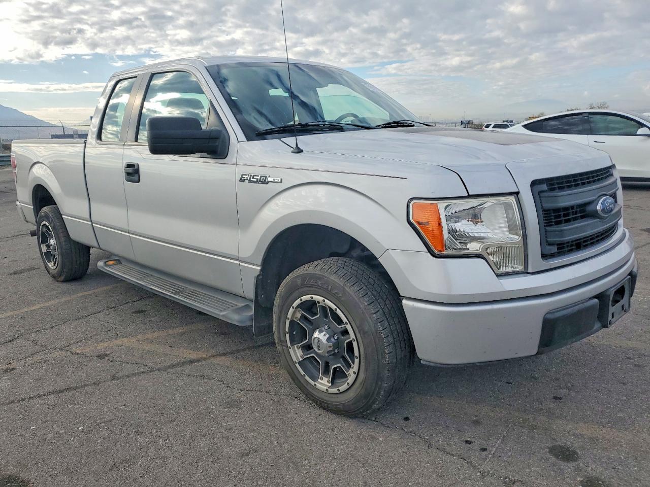 2013 FORD F150 SUPER CAB photo 4
