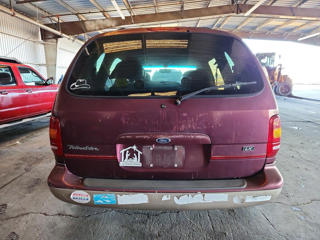 1998 FORD WINDSTAR WAGON photo 6