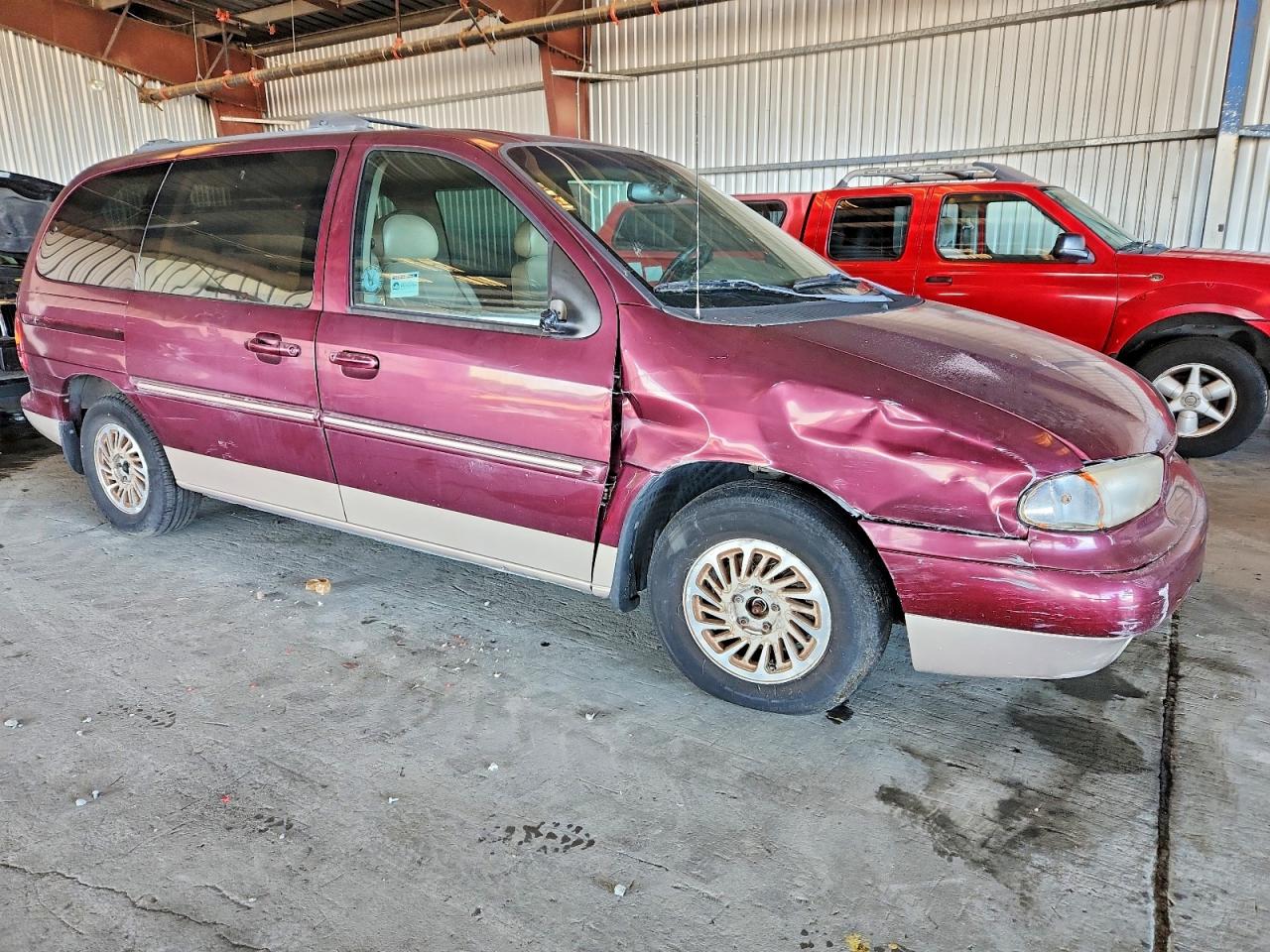 1998 FORD WINDSTAR WAGON photo 4