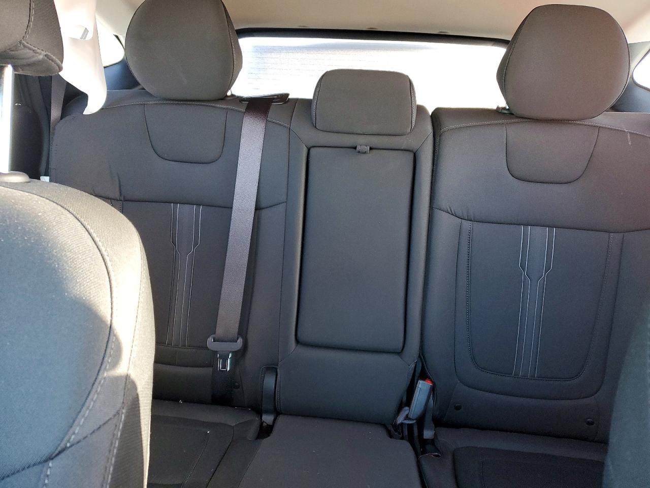 2025 HYUNDAI TUCSON SEL photo 10