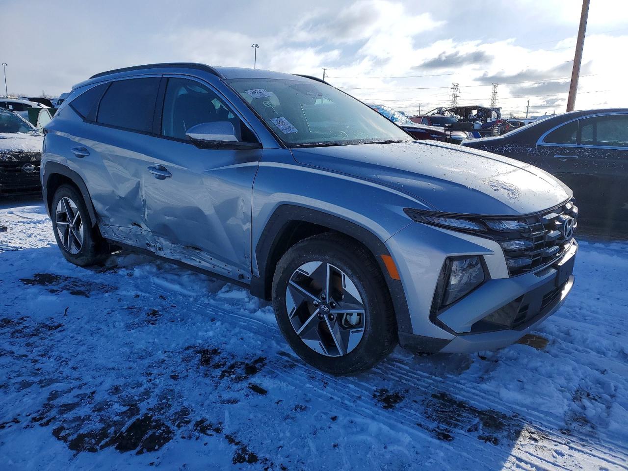 2025 HYUNDAI TUCSON SEL photo 4