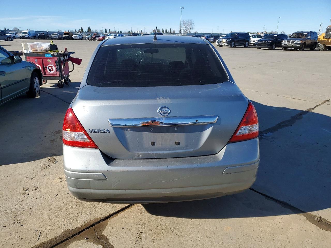 2011 NISSAN VERSA 1.8 S photo 6