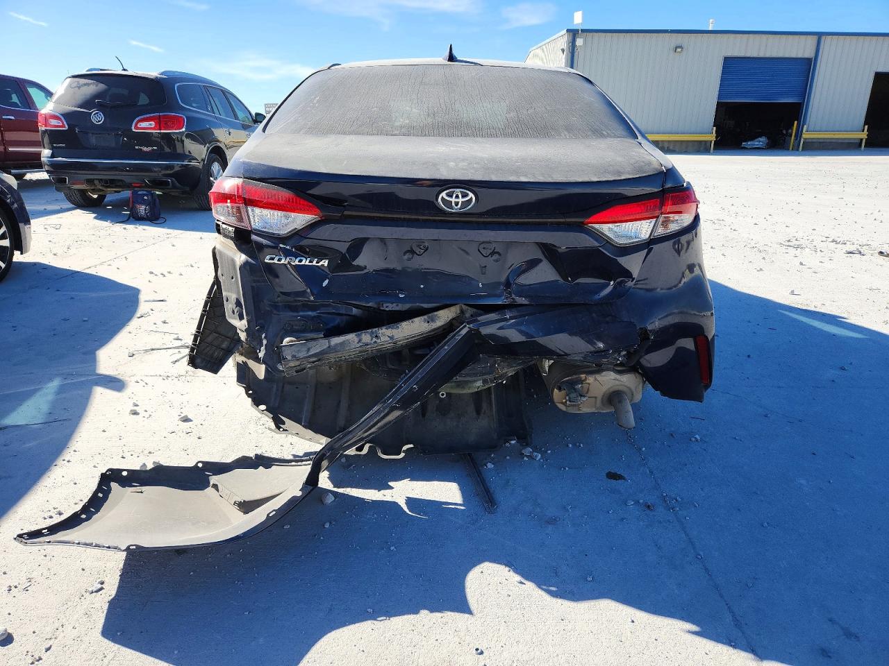 2020 TOYOTA COROLLA LE photo 6