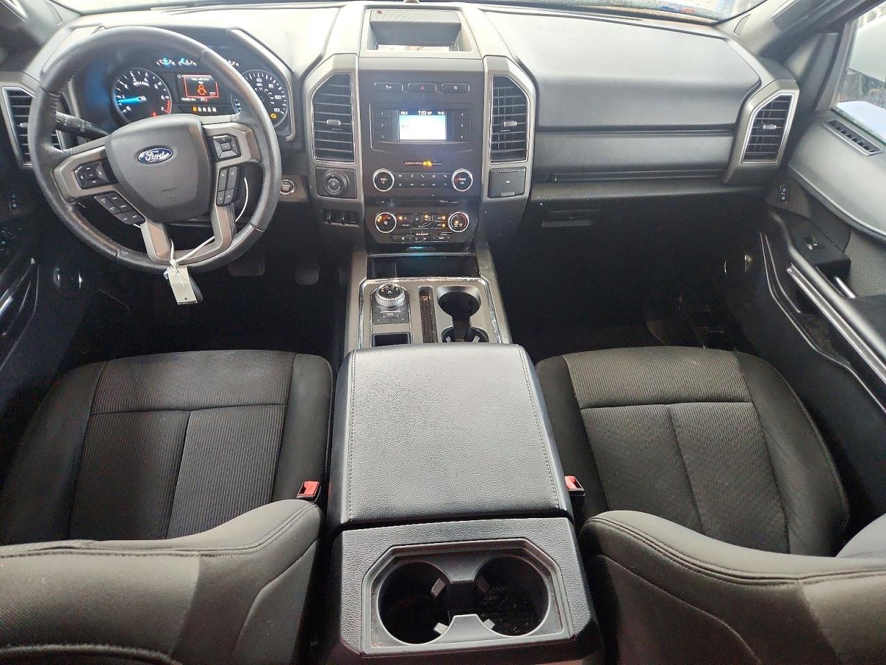 2018 FORD EXPEDITION XLT photo 8