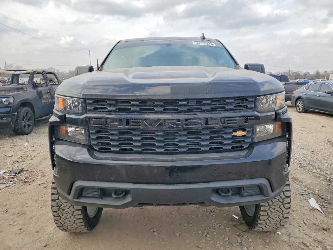 2020 CHEVROLET SILVERADO C1500 CUSTOM photo 5