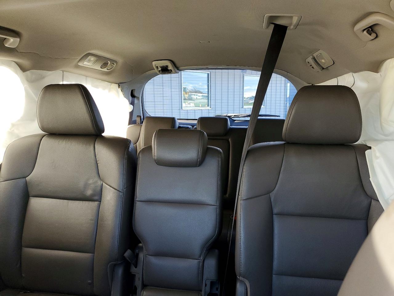 2014 HONDA ODYSSEY TOURING photo 10