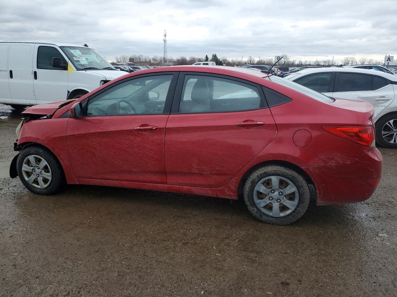 2014 HYUNDAI ACCENT GLS photo 2