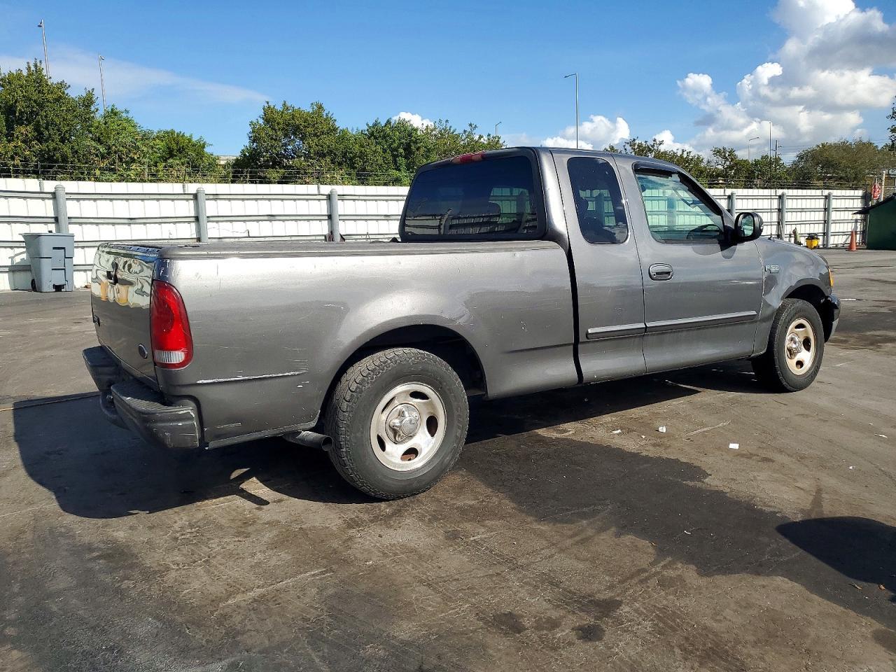 2003 FORD F150 photo 3