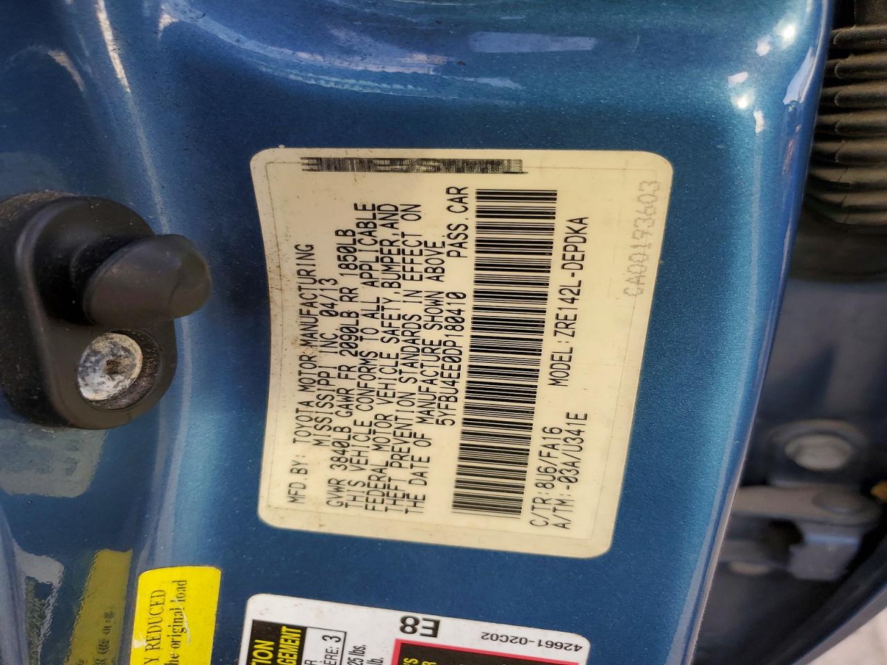 2013 TOYOTA COROLLA BASE photo 23