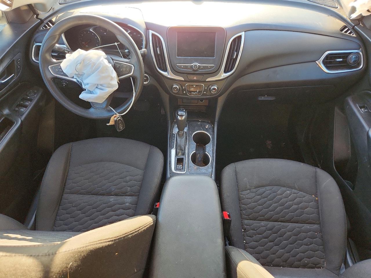 2021 CHEVROLET EQUINOX LT photo 8