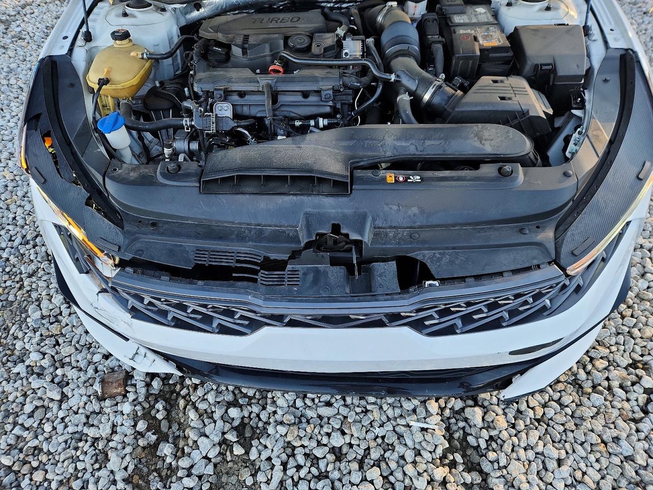 2023 KIA K5 GT LINE photo 11
