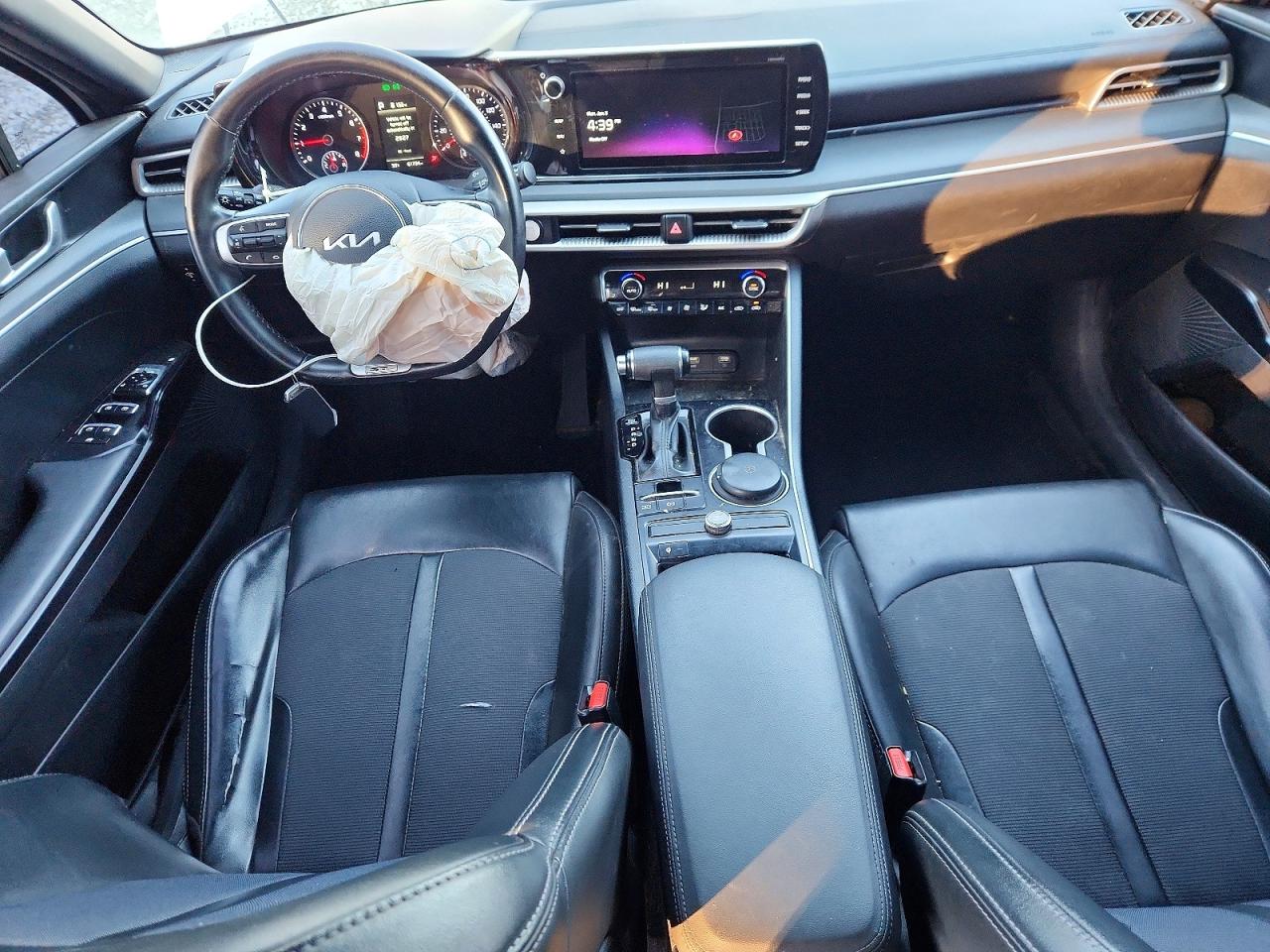 2023 KIA K5 GT LINE photo 8