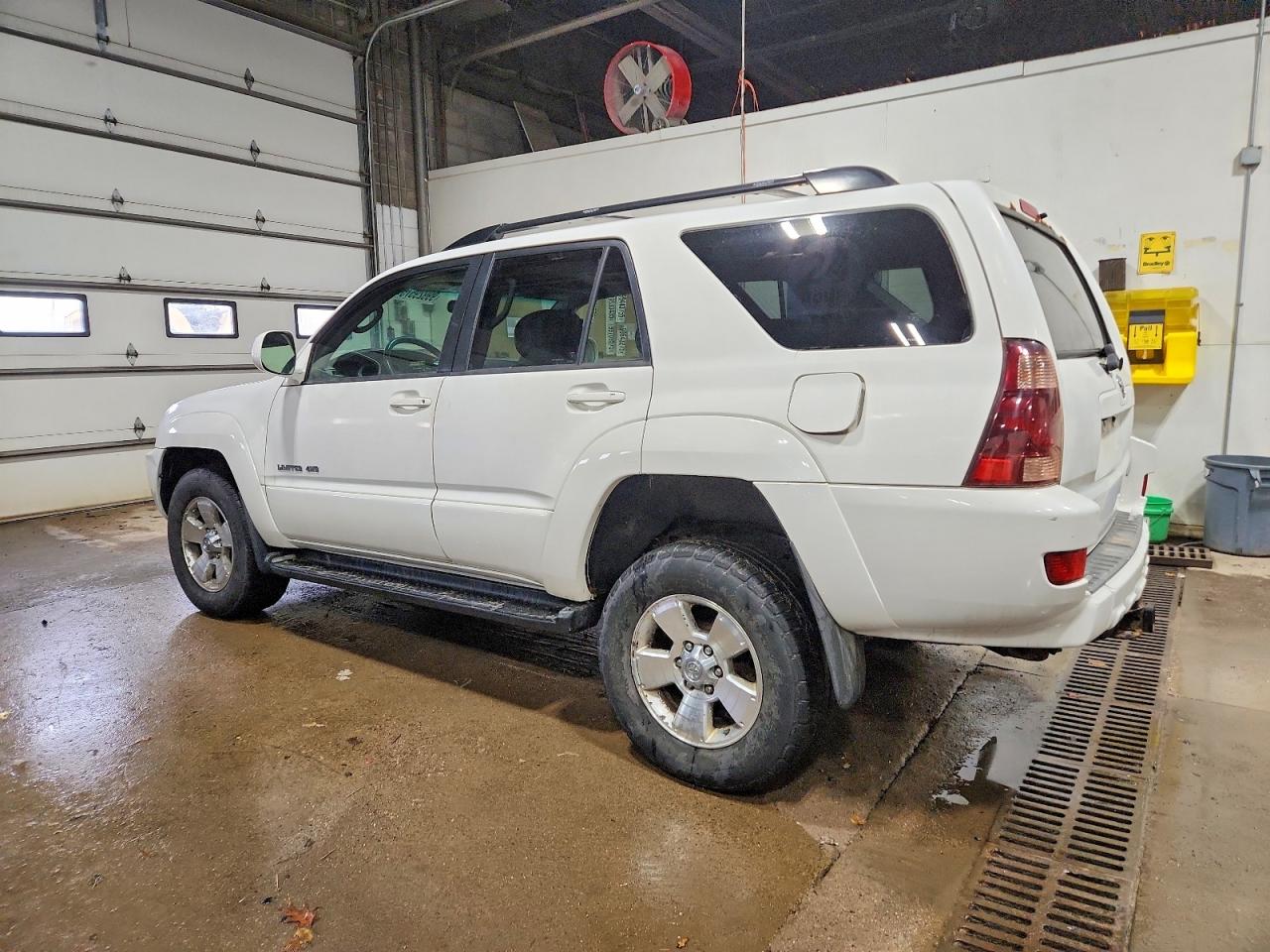 2005 TOYOTA 4RUNNER LIMITED photo 2