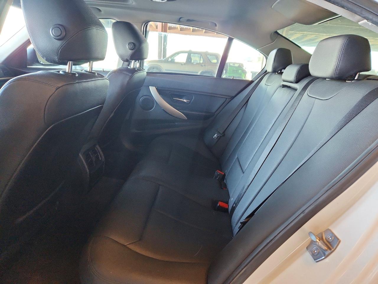 2015 BMW 320 I XDRIVE photo 10