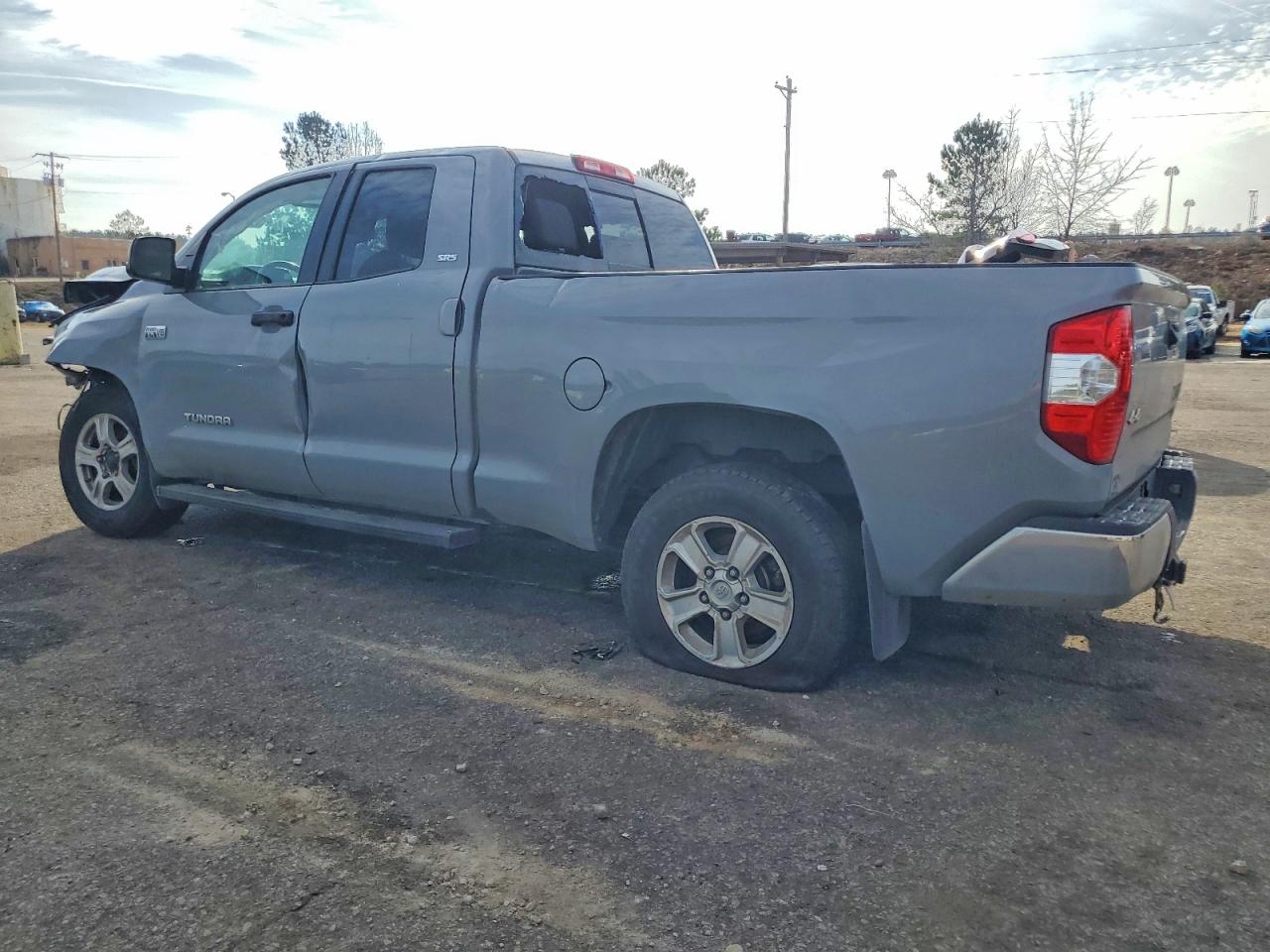 2018 TOYOTA TUNDRA DOUBLE CAB SR photo 2