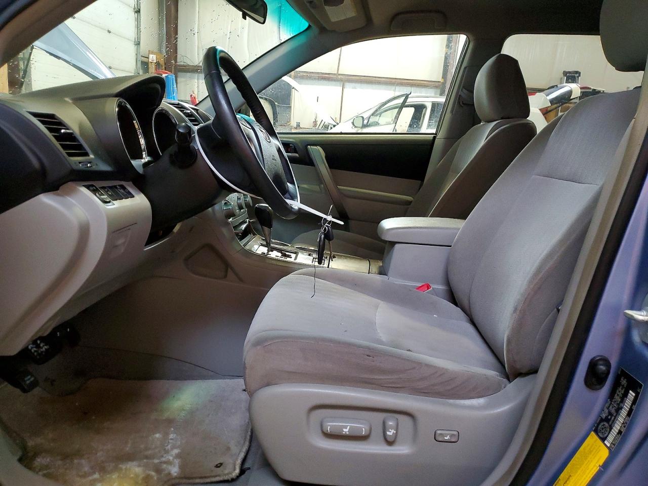 2008 TOYOTA HIGHLANDER SR5 photo 7