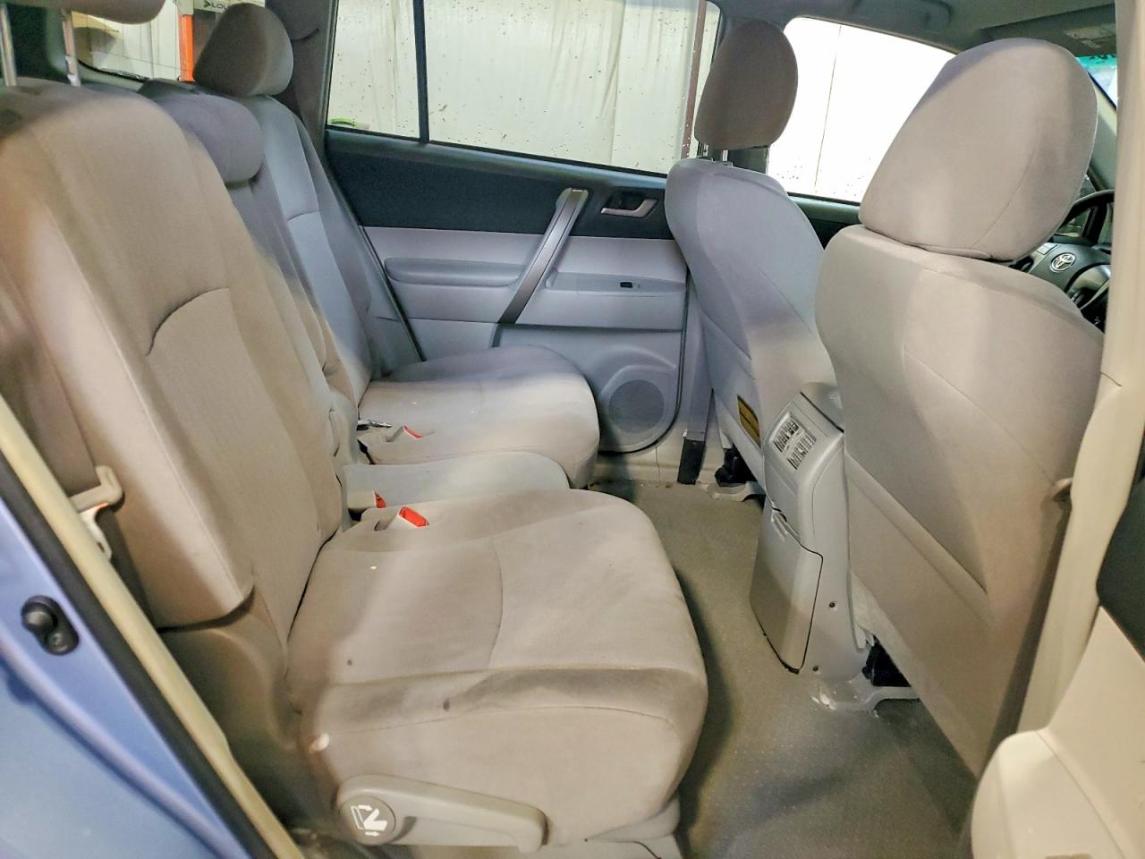 2008 TOYOTA HIGHLANDER SR5 photo 11