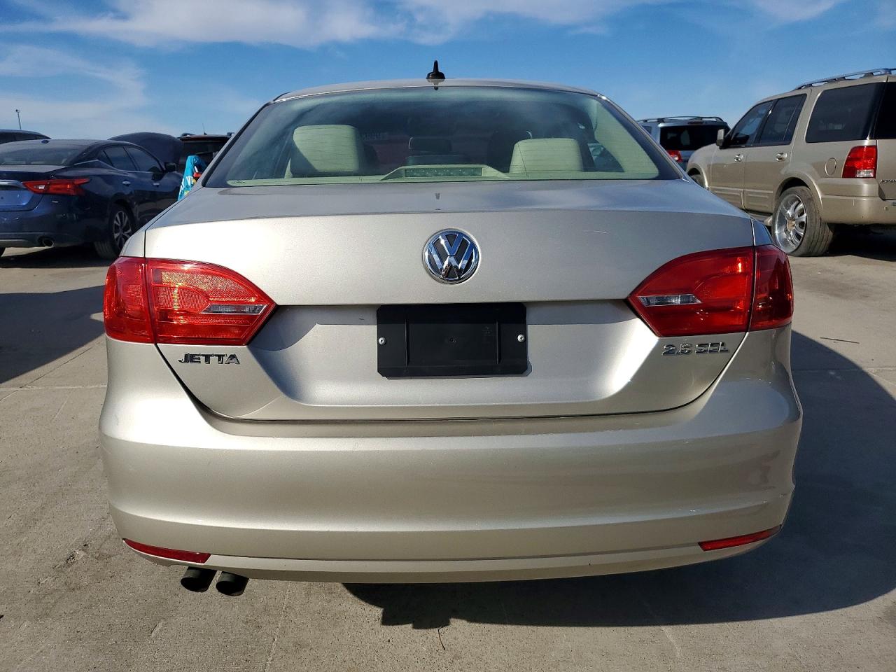 2013 VOLKSWAGEN JETTA SEL photo 6