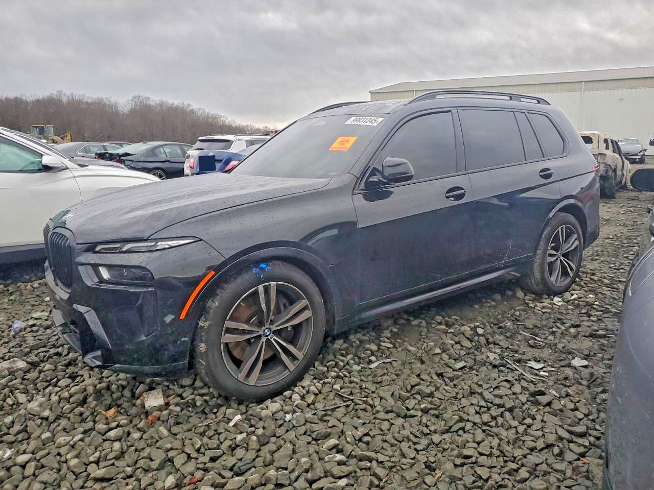 2025 BMW X7