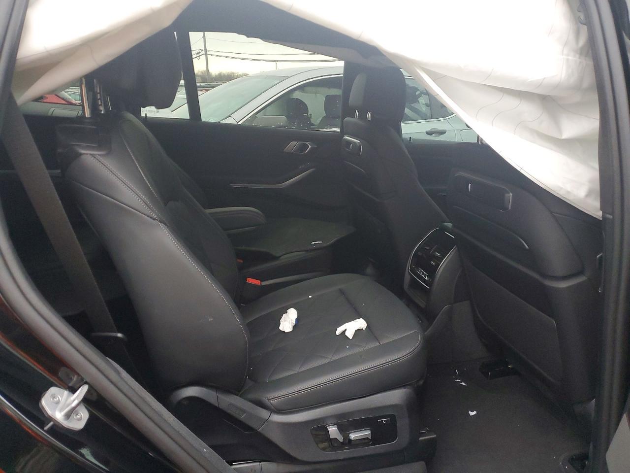 2025 BMW X7 XDRIVE40I photo 10