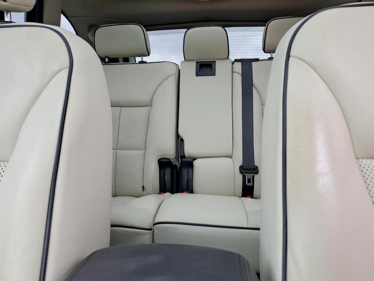 2010 LINCOLN MKX photo 10