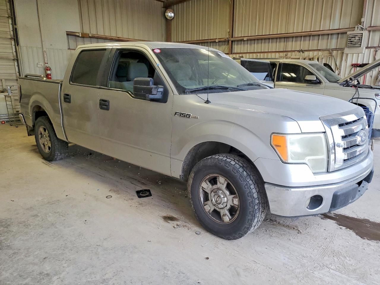 2011 FORD F150 SUPERCREW photo 4