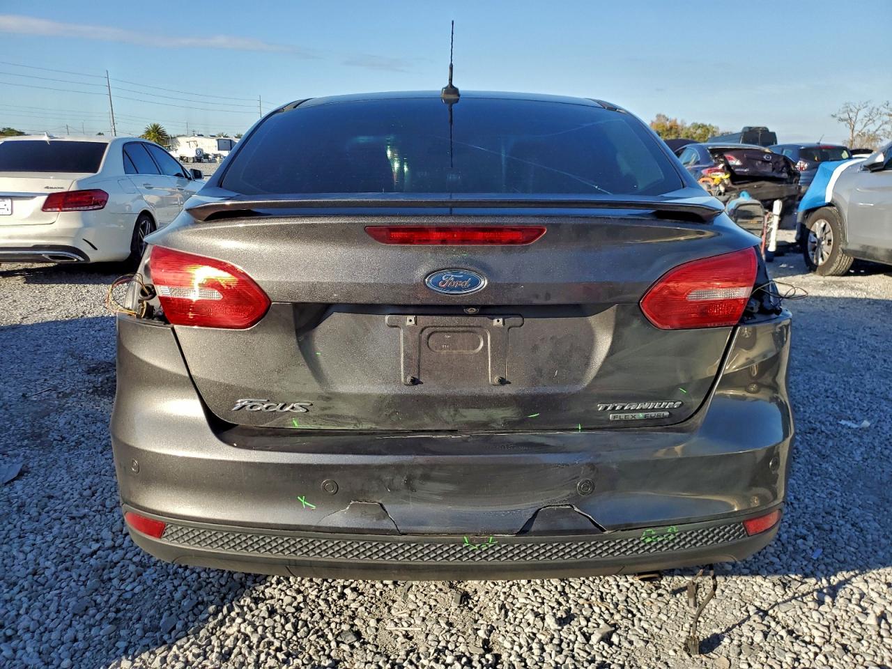 2015 FORD FOCUS TITANIUM photo 6