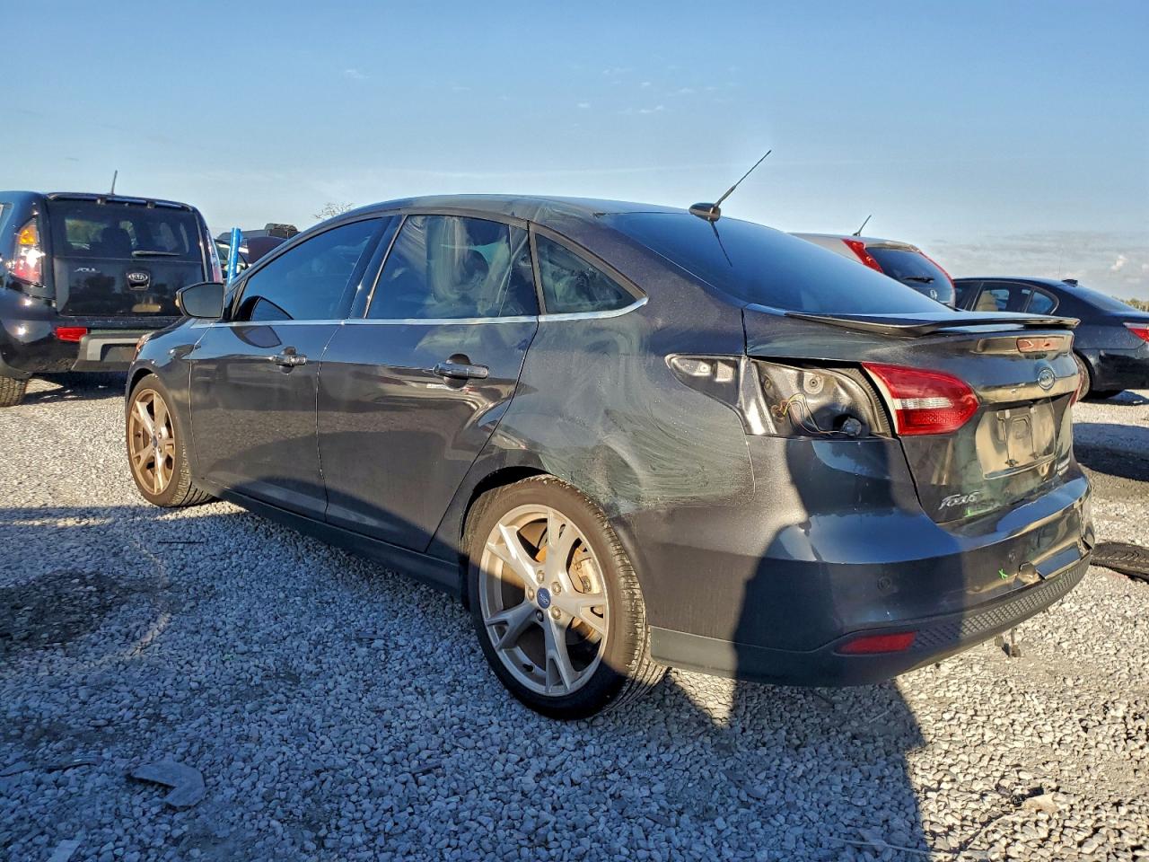 2015 FORD FOCUS TITANIUM photo 2