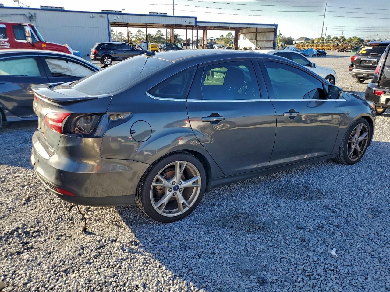 2015 FORD FOCUS TITANIUM photo 3