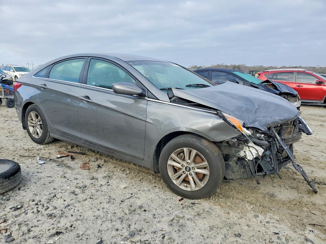 2013 HYUNDAI SONATA GLS photo 4