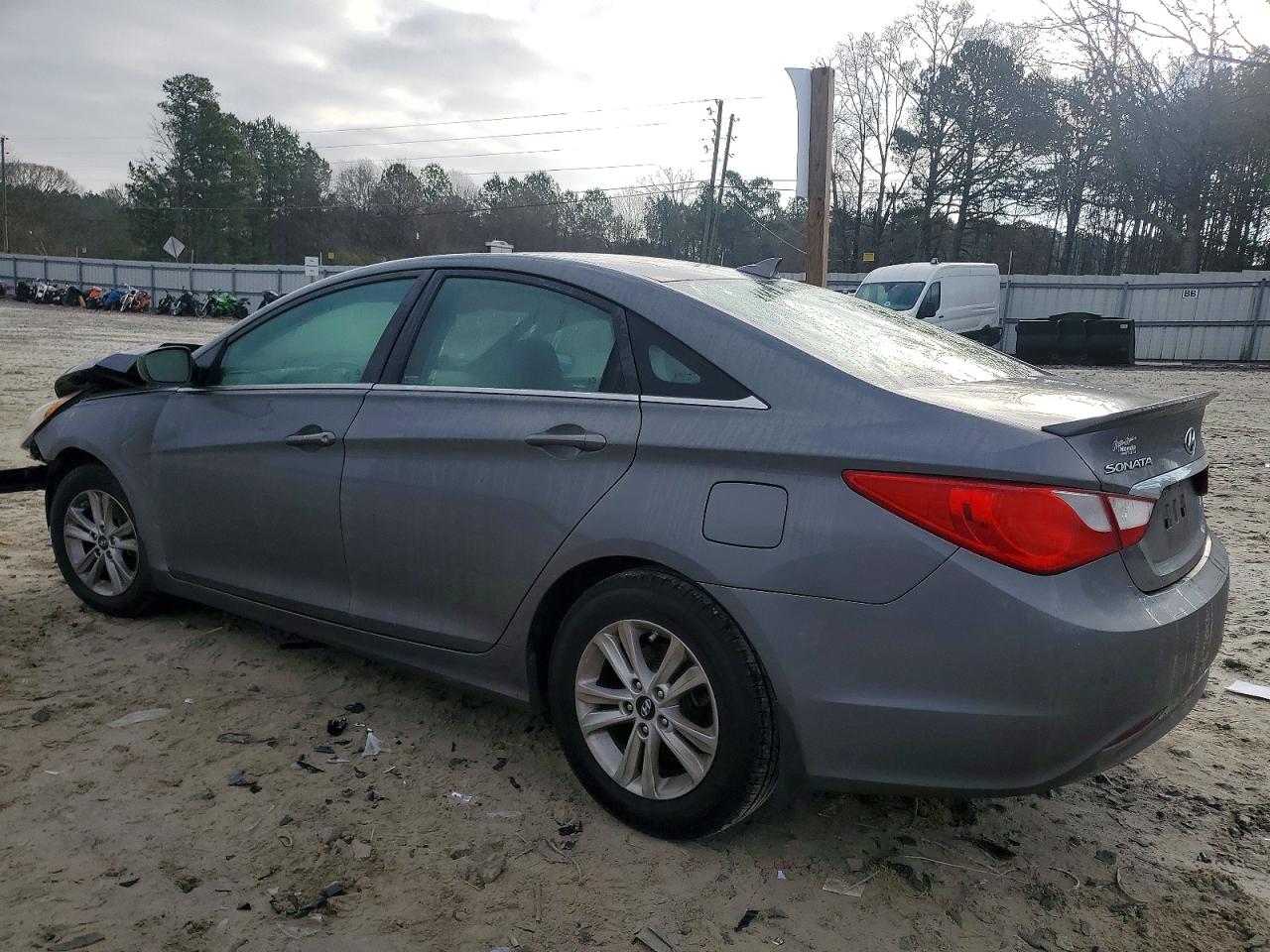 2013 HYUNDAI SONATA GLS photo 2