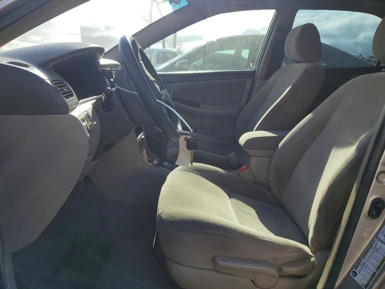 2006 TOYOTA COROLLA CE photo 7
