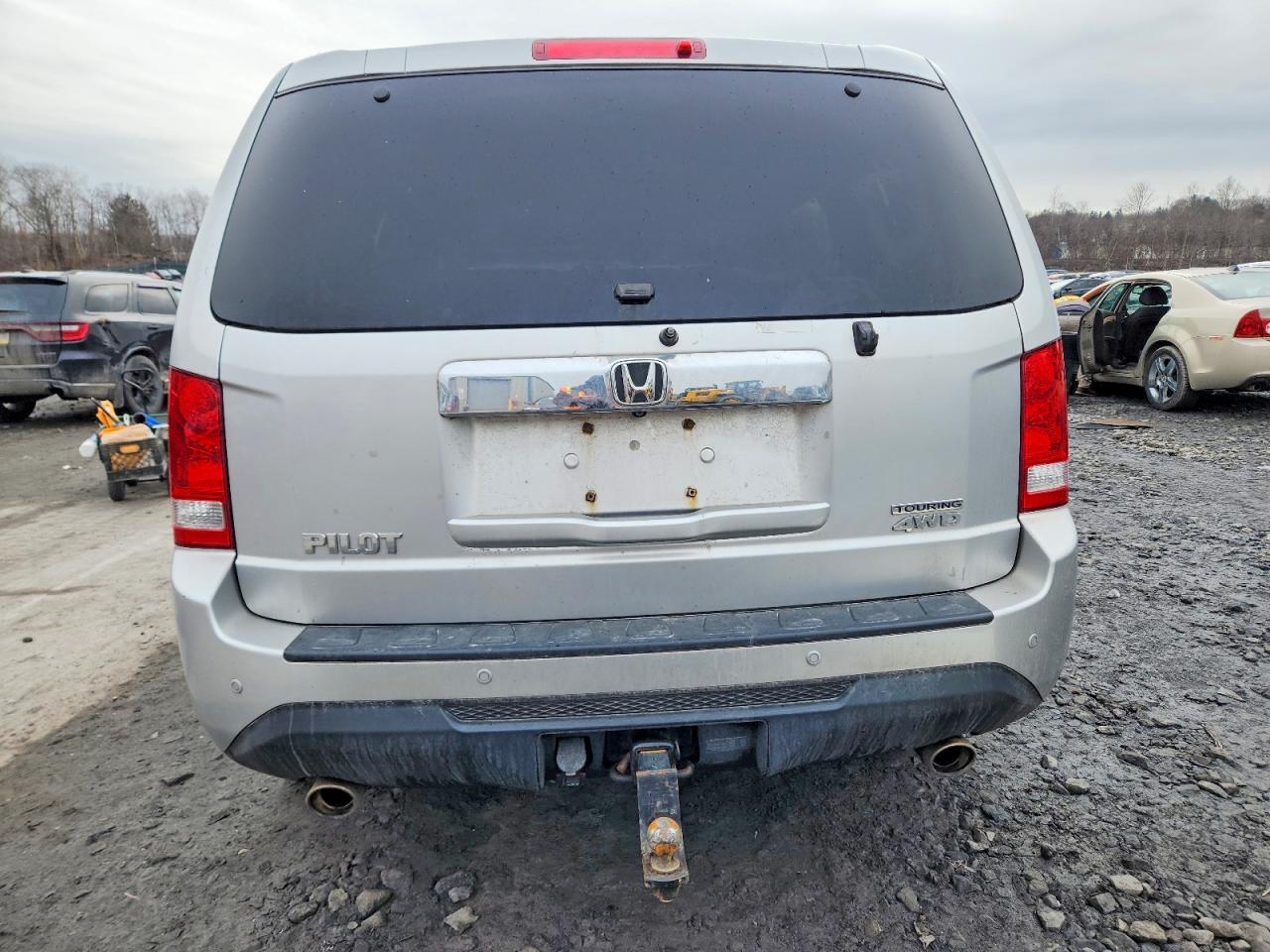 2012 HONDA PILOT TOURING photo 6