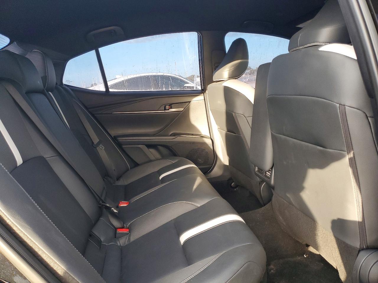 2025 TOYOTA CAMRY XSE photo 10