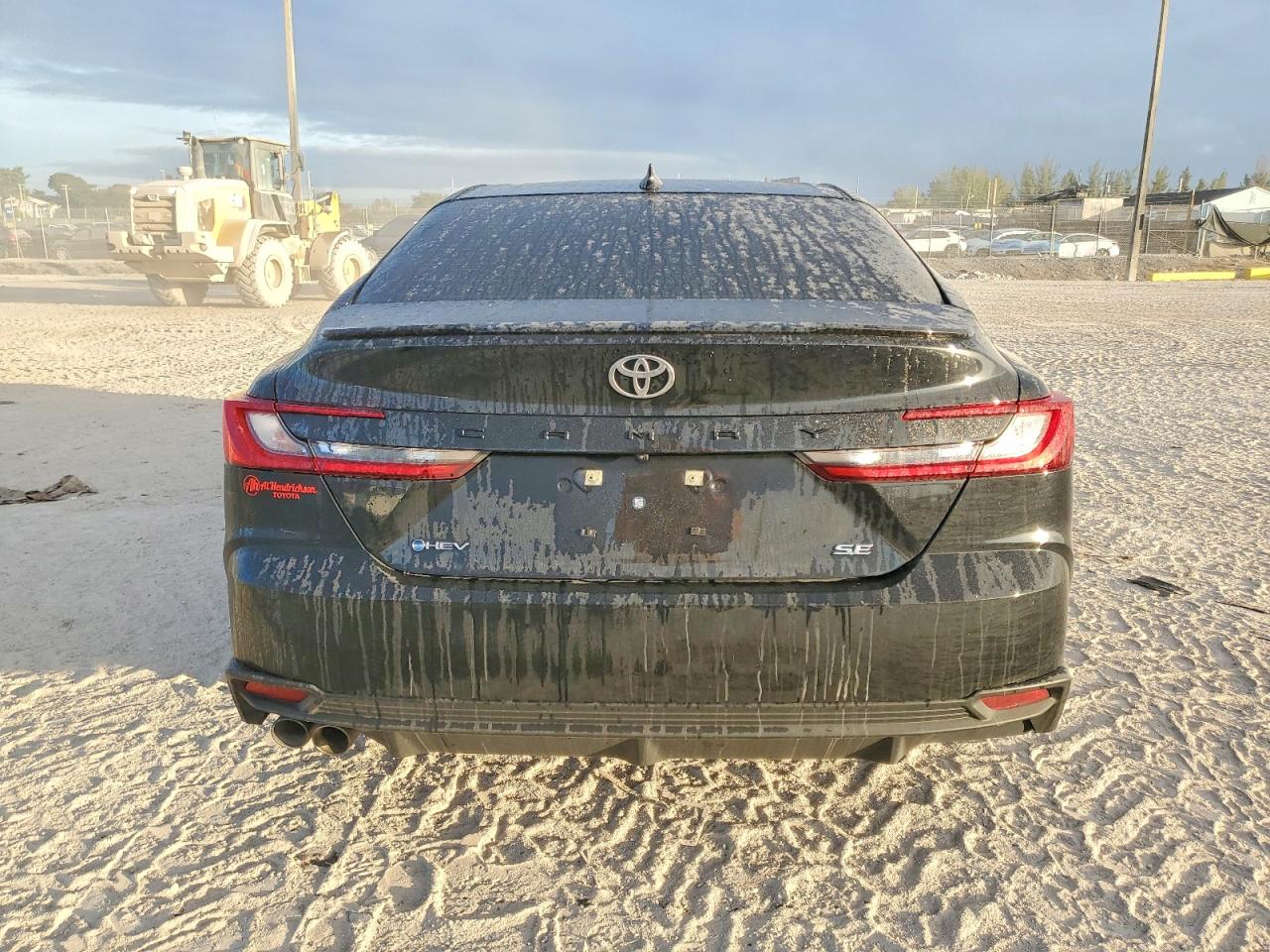2025 TOYOTA CAMRY XSE photo 6