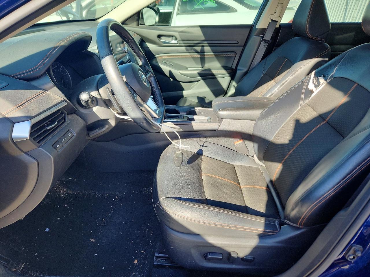 2019 NISSAN ALTIMA SR photo 7