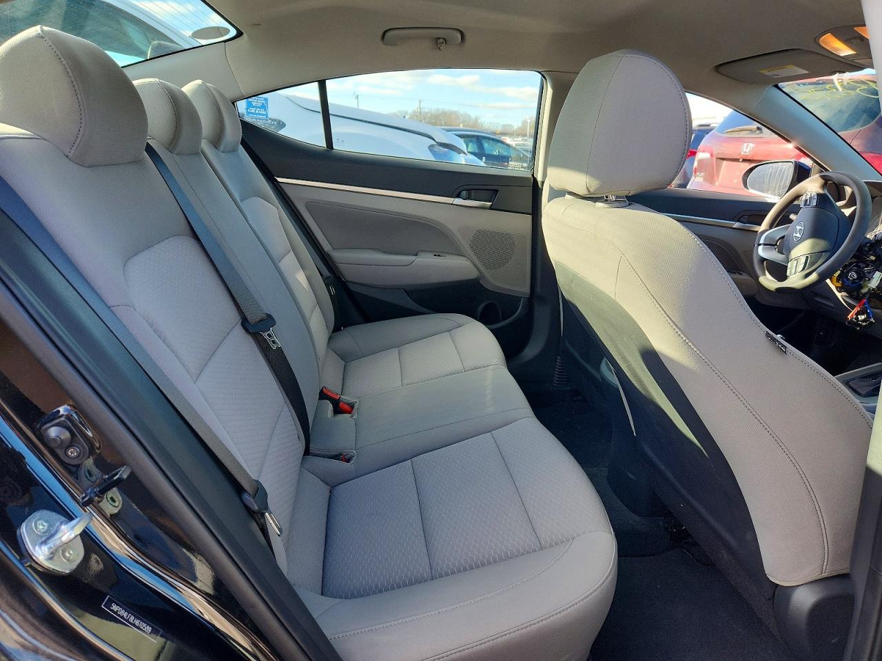 2020 HYUNDAI ELANTRA SEL photo 10