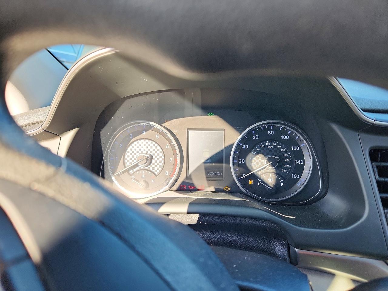 2020 HYUNDAI ELANTRA SEL photo 9